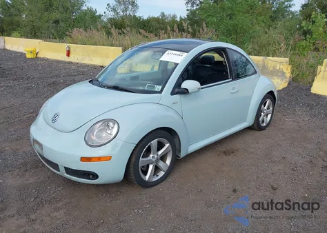 2010 Volkswagen New Beetle 2.5L Final Edition from USA, damaged, VIN 3VWRG3AG6AM027523